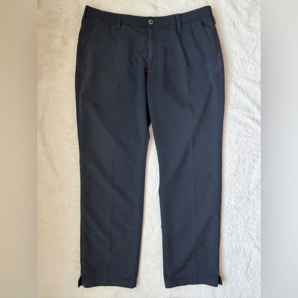 Under Armour Men's Dark Navy Chinos Men Size 40x32